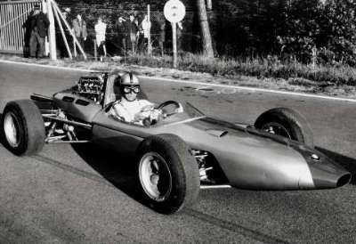 1966: Alexander von Falkenhausen 
in a Brabham BT7