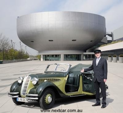Munich tours in a BMW classic (copyright image)
