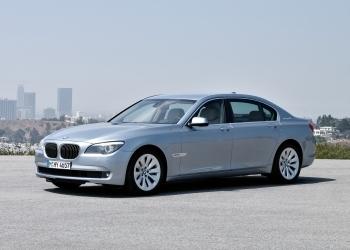 BMW's new ActiveHybrid 7 (copyright image)