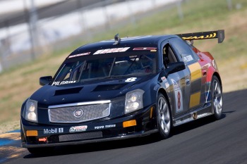 Cadillac CTS-V, 
winner of drivers’ and manufacturers’ titles in 
2005 SCCA SPEED World Challenge GT championship