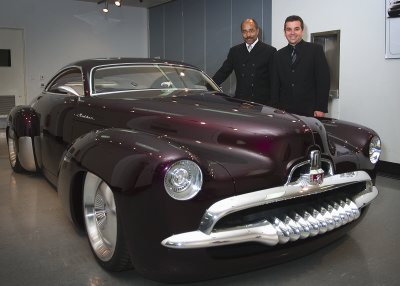 2005 Holden Efijy concept car 
with GM's Ed Welburn (left) 
and ? (right)