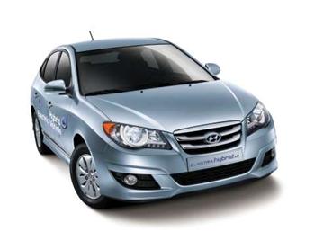 Hyundai Elantra LPI Hybrid (copyright image)
