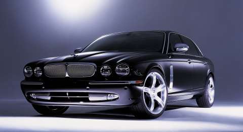 2005 Jaguar Concept Eight Show Car