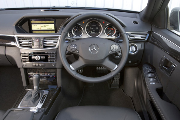 2010 Mercedes-Benz E Class Estate - Image Copyright Mercedes-Benz