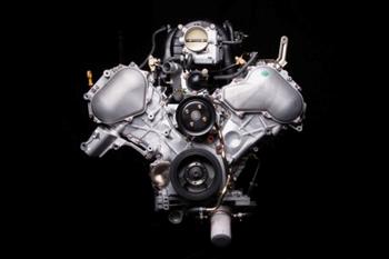 Nissan's V8 (copyright image)