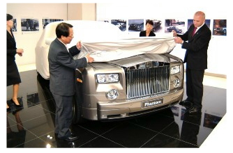 Rolls Royce Opens in Seoul