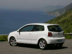 Volkswagen Polo GTI 
		Location: Stanwell Tops NSW
