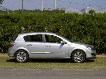 Holden Astra CDTi (manual) hatchback - AH series 
Location: Doyalson NSW 
 
Click on the image for a larger view