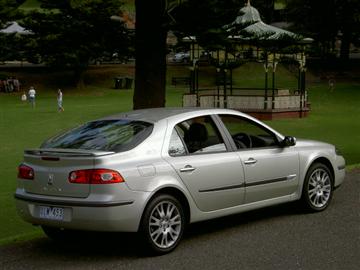 Renault Laguna 
 
Click on the image for a larger view