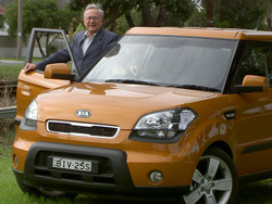 Stephen Walker with the 
Kia Soul (copyright image)